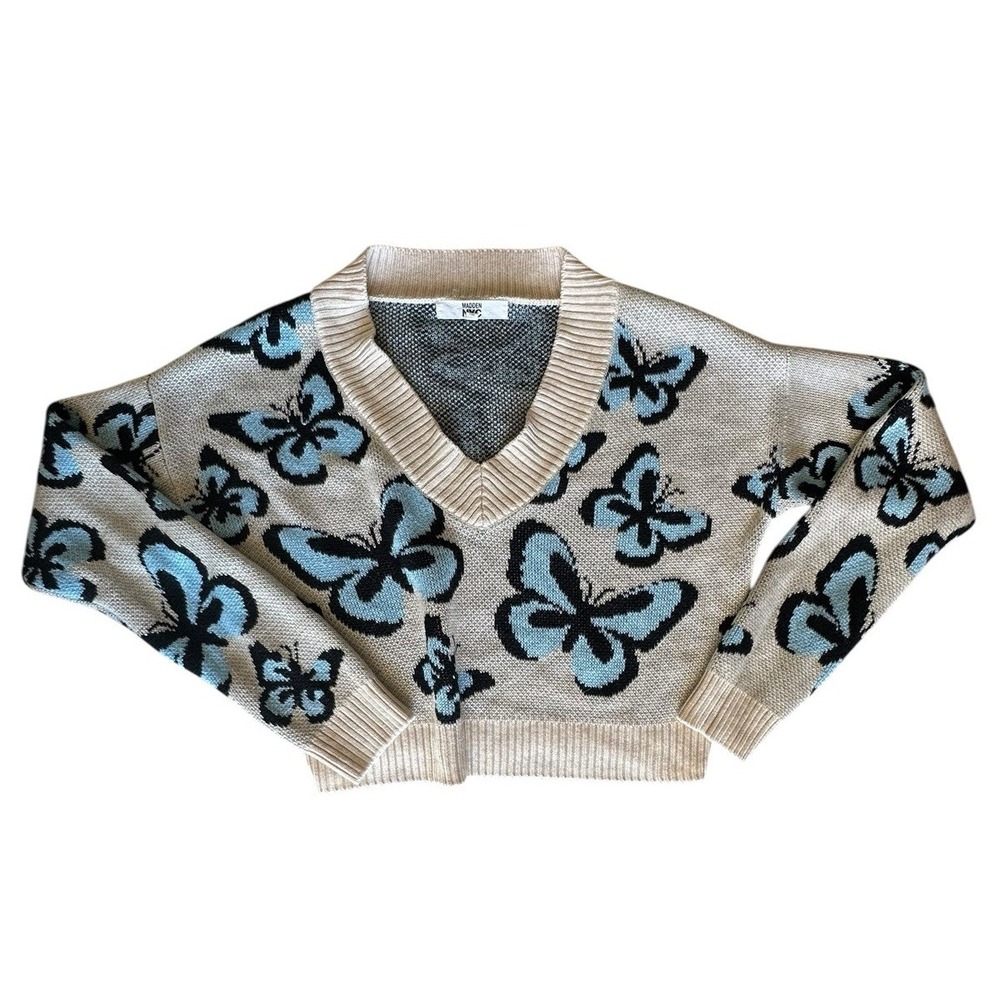 Madden NYC Butterfly Cropped Sweater Size Medium V Neck Cozy Preppy Oversized